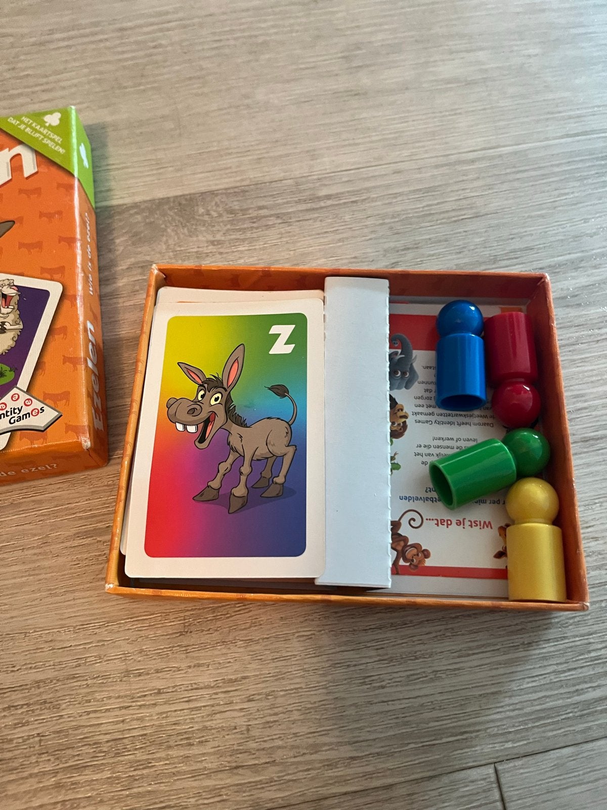 Ezelen spel - Het vrolijke kaartspel voor de hele familie, Drie of vier spelers, Ophalen, Zo goed als nieuw