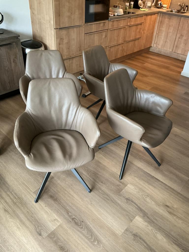 Bert plantagie eetkamerstoelen  4 stuks, Huis en Inrichting, Stoelen, Ophalen, Gebruikt, Overige kleuren, Leer