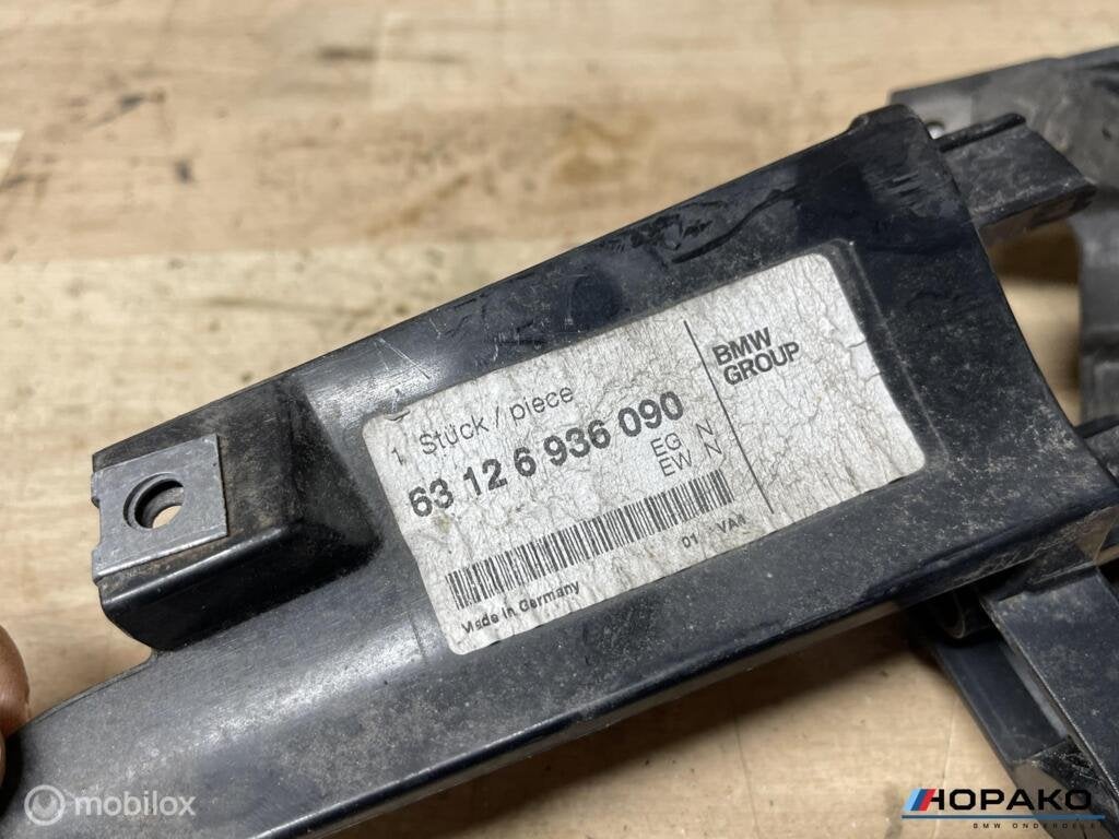 Koplampframe set BMW 5 serie E60 E61 | 63126936090, Auto-onderdelen, Gebruikt, Einsteinlaan 5, Rijswijk, Bmw, Ophalen of Verzenden