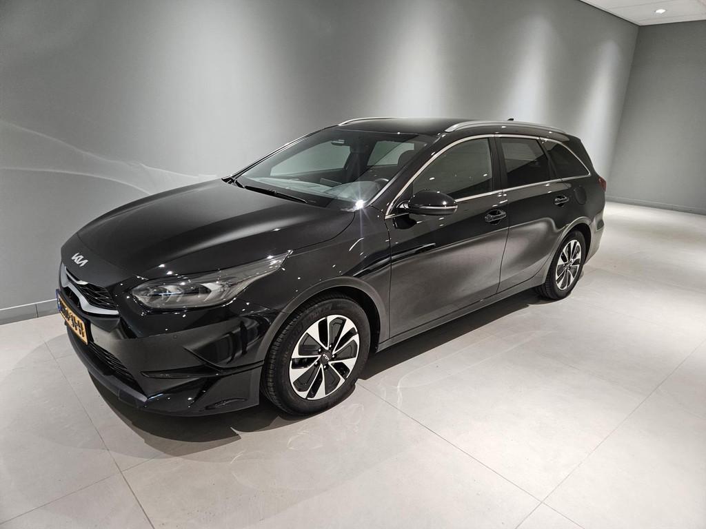 Kia Ceed Sw 1.0 T-GDi 100pk Design Edition Navi/ Clima/ crui, Voorwielaandrijving, Gebruikt, Leder en Stof, Zwart
