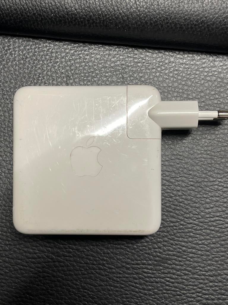 Apple 96W USB-C Power Adapter (Model A2166), Ophalen of Verzenden, Gebruikt
