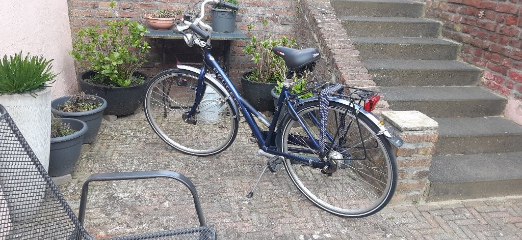 dame fiets  peugout, Fietsen en Brommers, Fietsen | Dames | Sportfietsen en Toerfietsen, Minder dan 10 versnellingen, Gebruikt