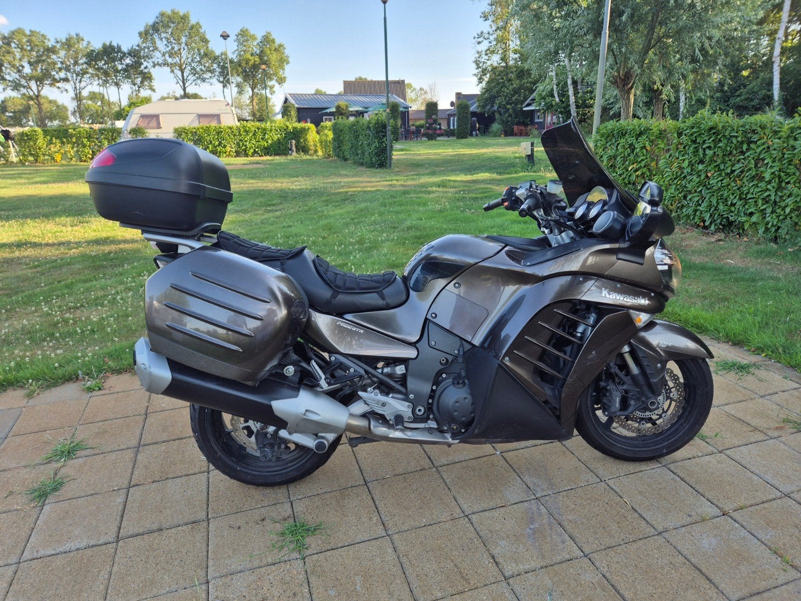 Kawasaki 1400 GTR Toermotor met koffers, Motoren, Motoren | Kawasaki, Gebruikt, Particulier, Toermotor, Cardan-aandrijving