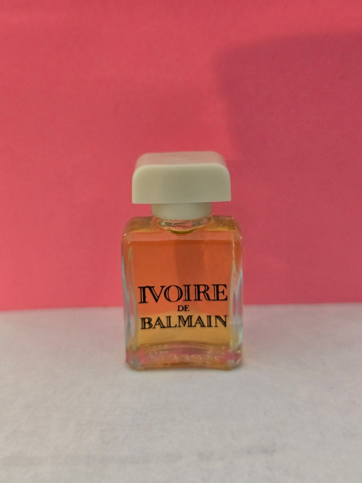 Miniatuur parfumflesje Ivoire de Balmain, Ophalen of Verzenden, Zo goed als nieuw