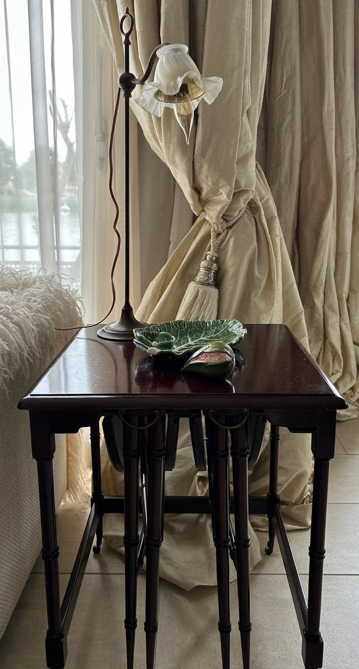 Eichholtz Nesting Tables (3-delige set) Mahoniehout, Antiek en Kunst, Ophalen
