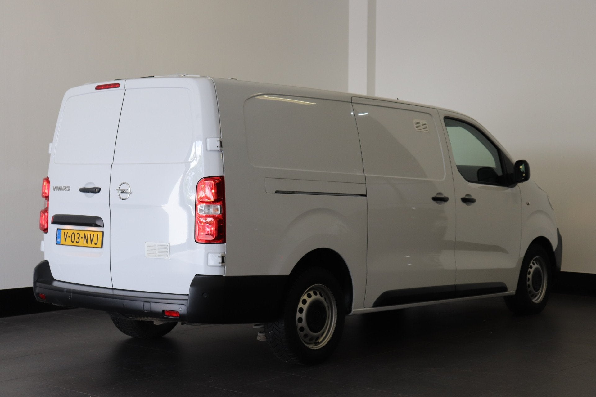 Opel Vivaro 2.0 BlueHDi 145PK L3 EURO 6 - Airco - Navi - Cru, Voorwielaandrijving, Stof, Gebruikt, 4 cilinders