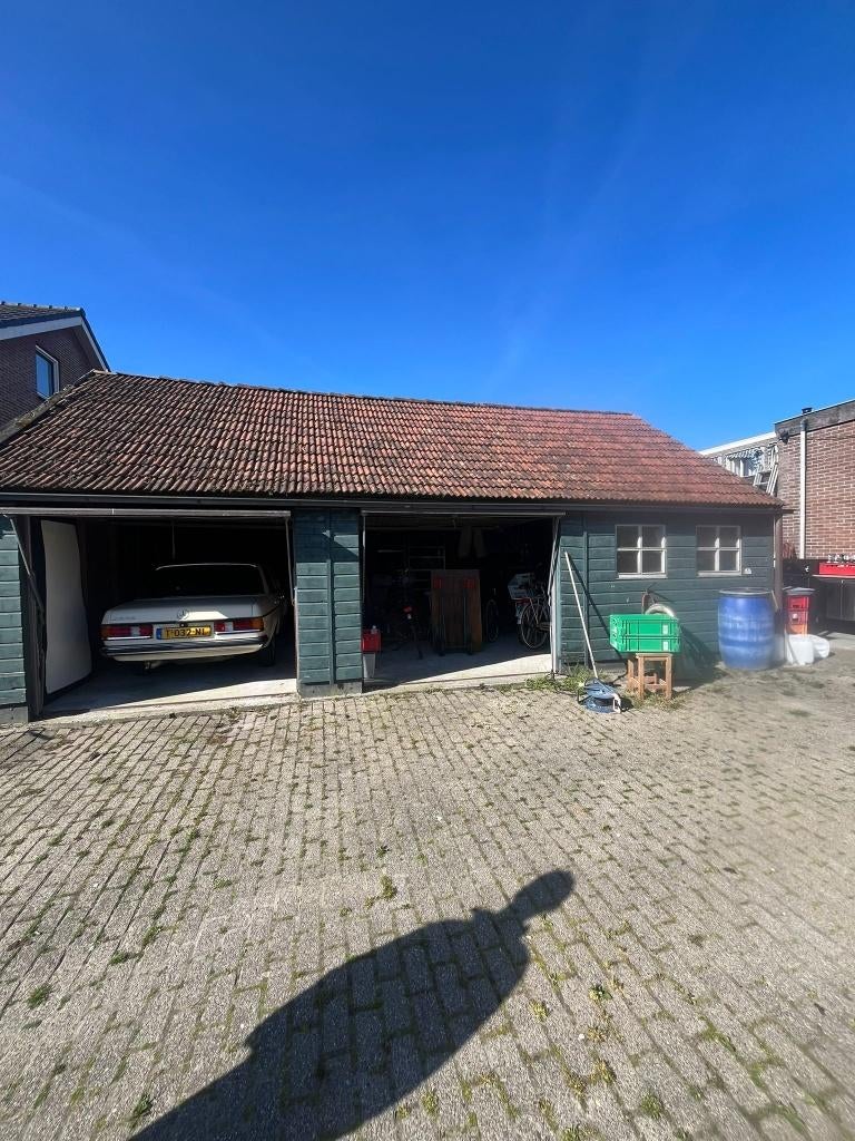 Houten schuur / schuurtje te koop — tegen hoogste bod, Tuin en Terras, Tuinhuizen, Ophalen, 3 ramen of meer, Schuur, 500 cm of meer