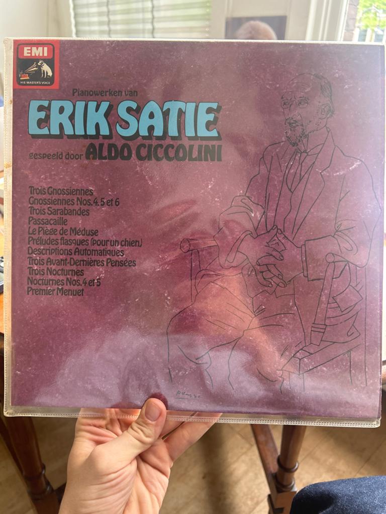 Erik Satie - Pianowerken (Vinyl LP) - Aldo Ciccolini, Modernisme tot heden, Ophalen of Verzenden, 12 inch, Inclusief binnenhoes