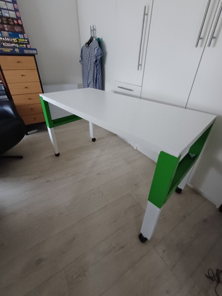 Bureau, Ophalen, Overige typen, Groen, In hoogte verstelbaar