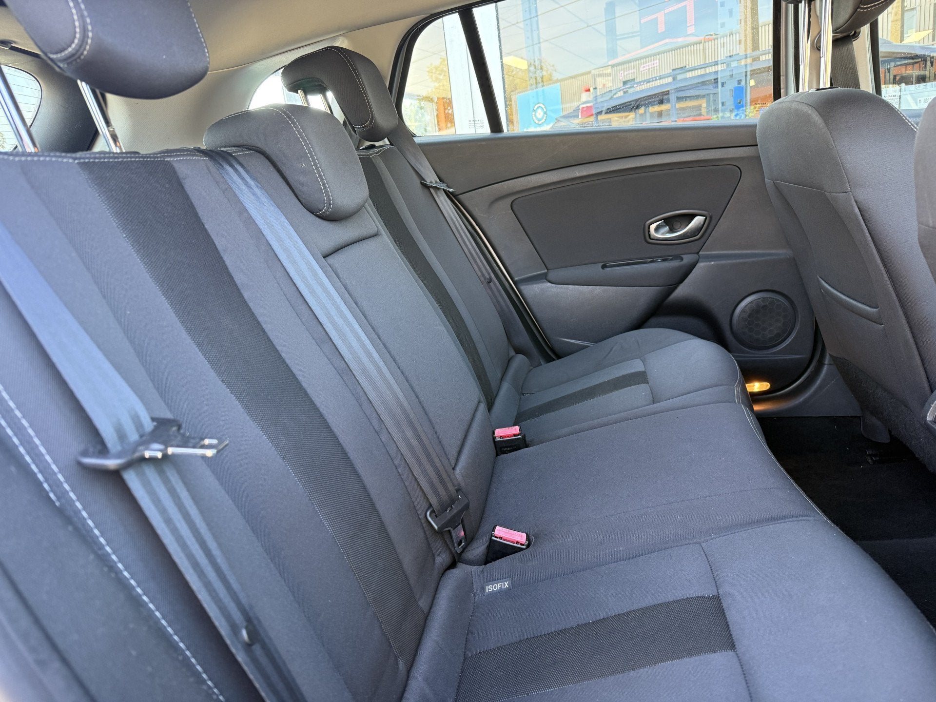 Renault Mégane Estate 1.6 Dynamique 110pk, Trekhaak, Auto's, Euro 5, Stof, Gebruikt, 4 cilinders
