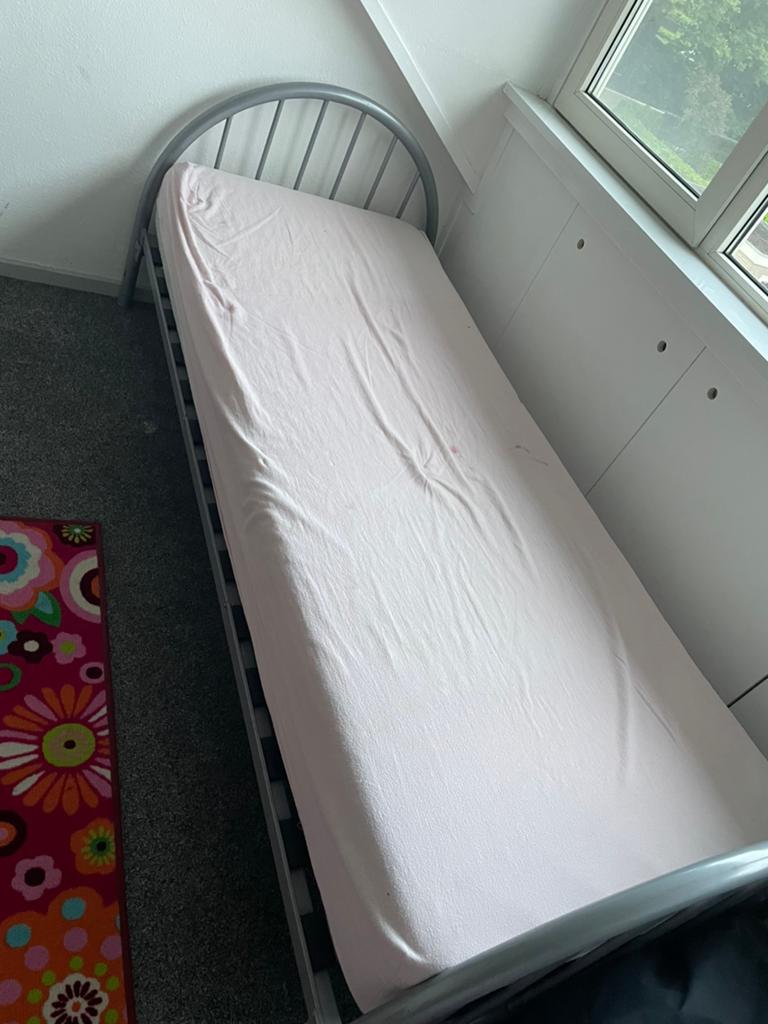 1 persoons bed, Ophalen, Eenpersoons, Hout, 90 cm