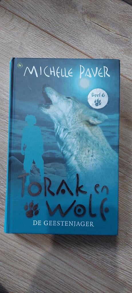 Torak en Wolf: De Geestenjager (Hardcover), Boeken, Ophalen of Verzenden, Gelezen, Michelle Paver, Fictie