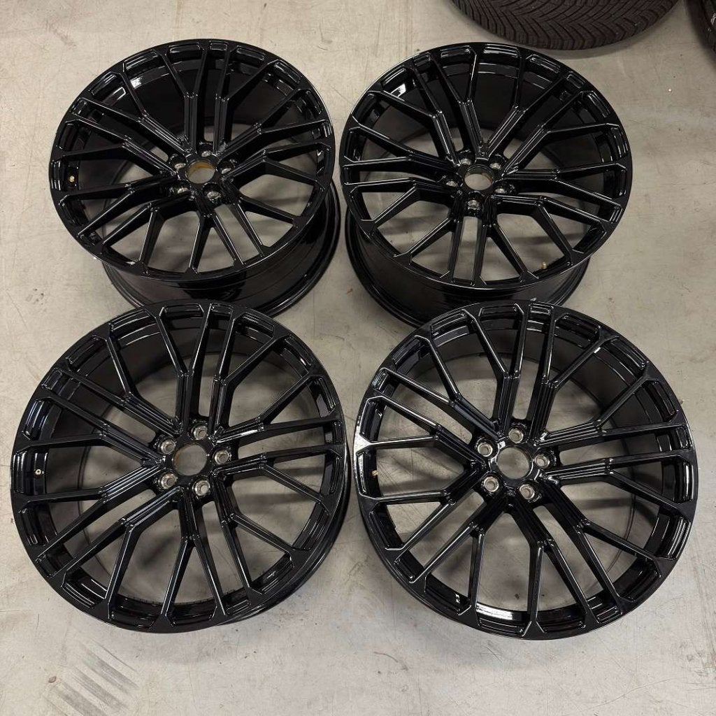 22" Velgen tbv Audi Q7 Q8 DEMO ET20 Evt+Banden