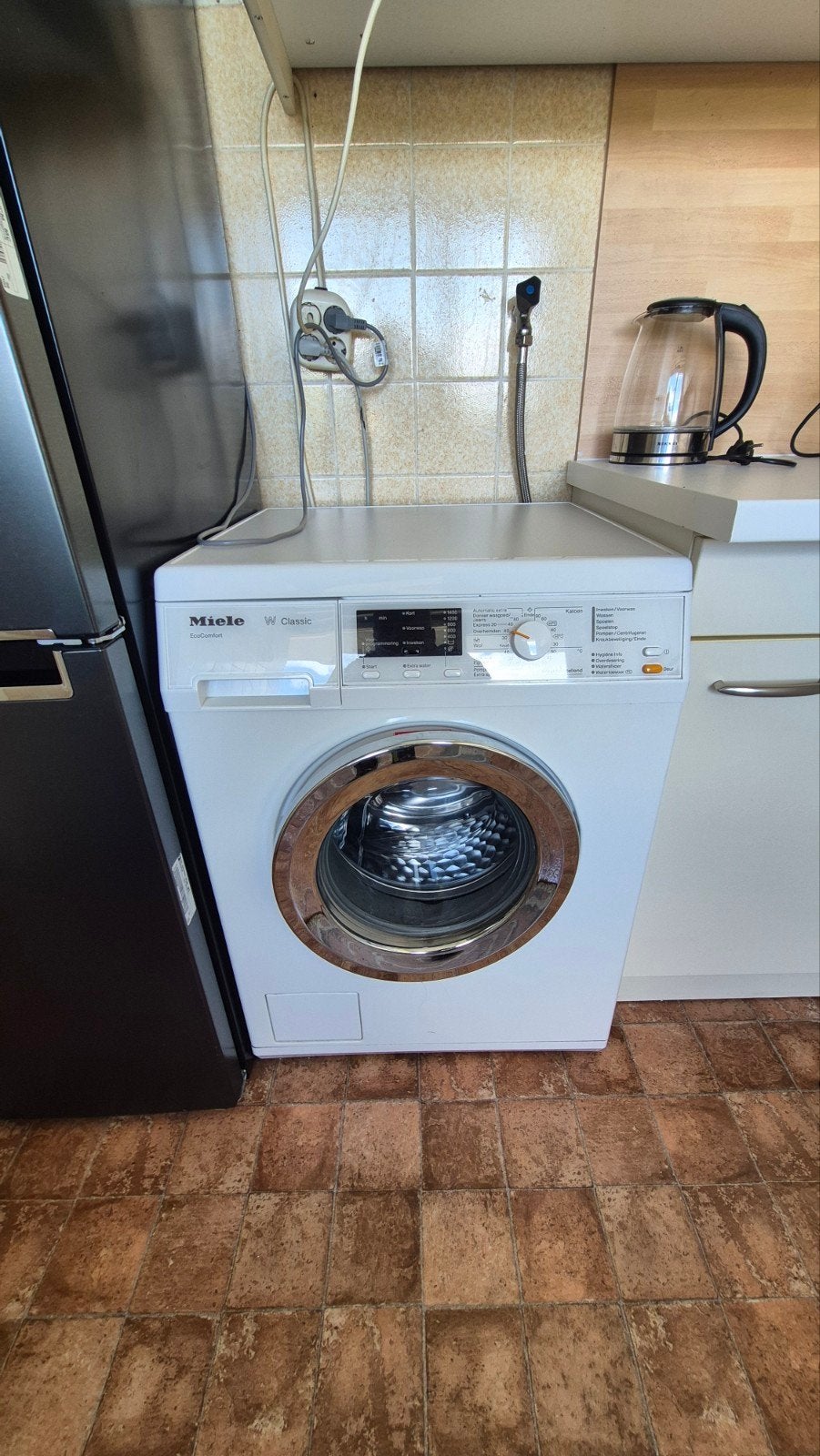 Miele W Classic Eco Comfort Wasmachine WDA210 WPM, Witgoed en Apparatuur, Wasmachines, Ophalen