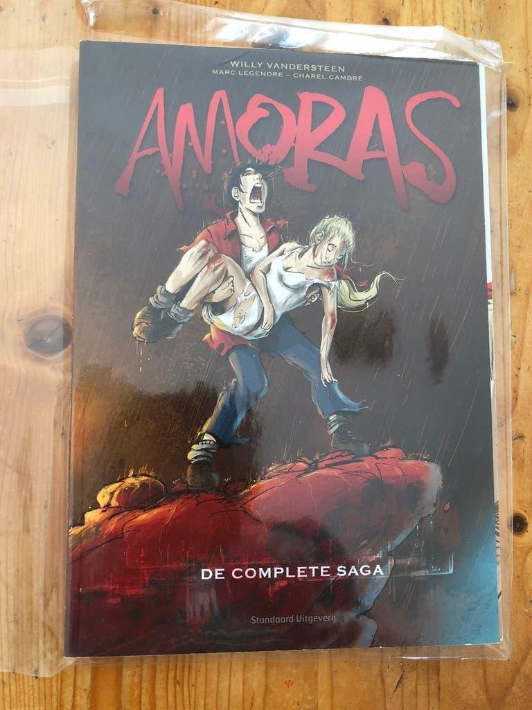 Suske en Wiske - Amoras / De complete saga, Boeken, Ophalen of Verzenden, Zo goed als nieuw