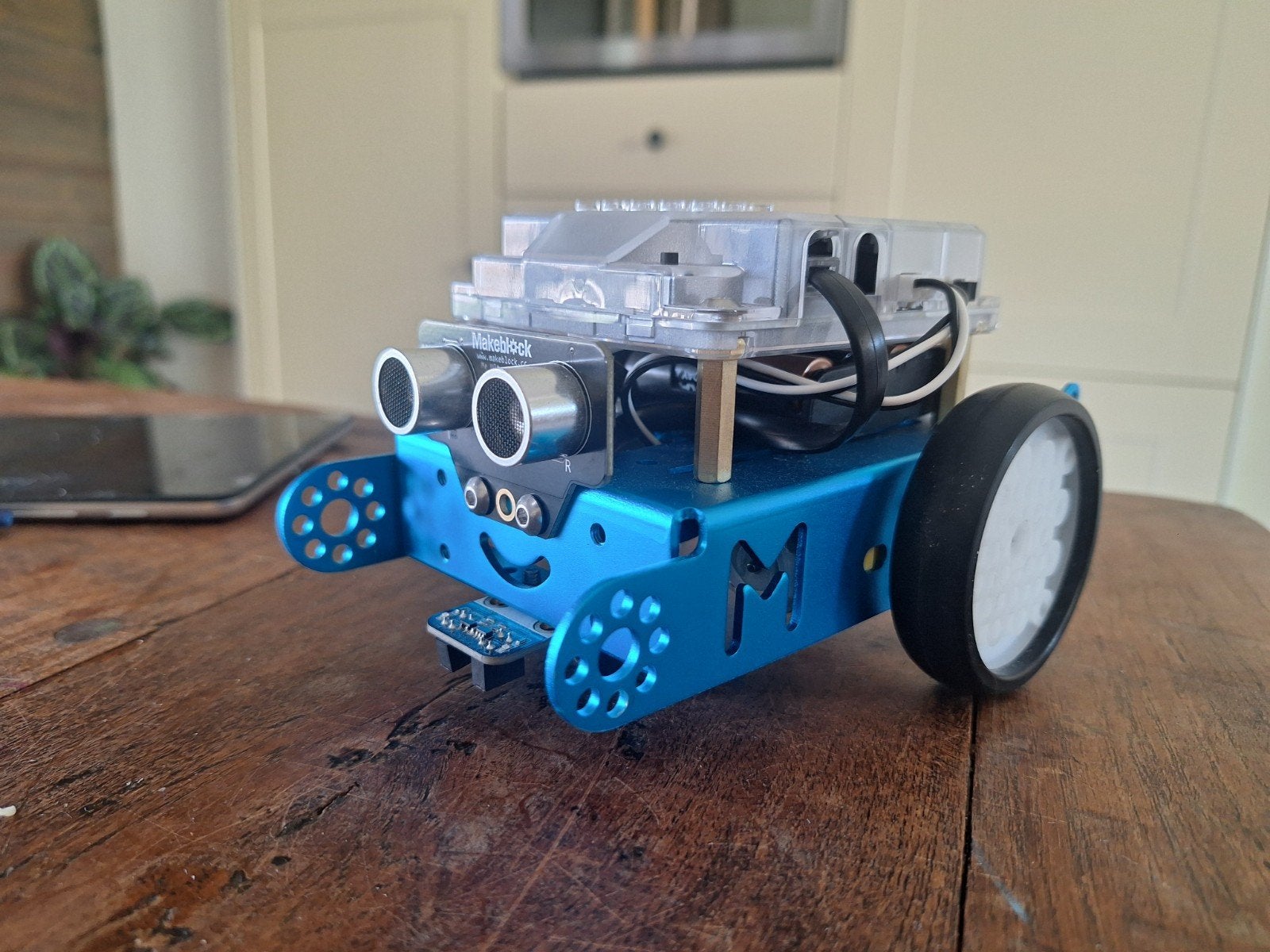 Makeblock mBot v1.1 inclusief uitbreidingsset, Ophalen of Verzenden, Zo goed als nieuw, Bouwen, Met licht