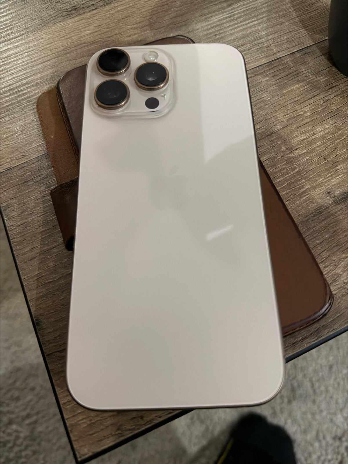 iPhone 16 Pro Max 256GB - Zo goed als nieuw, IPhone 16 Pro Max, Zo goed als nieuw, Zonder simlock, Zonder abonnement