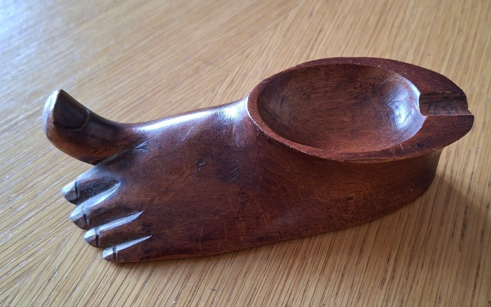 Unieke houten asbak in voetvorm - Filipijnen, Ophalen of Verzenden