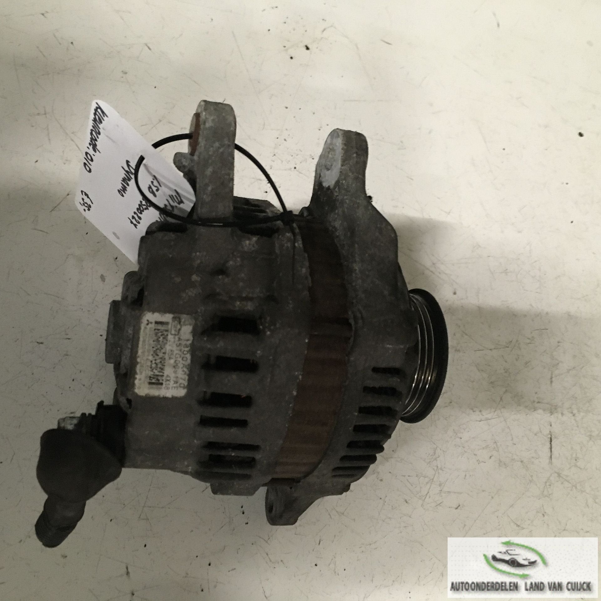 Mitsubishi Colt 1.5B kleurcode: 01D 2005 2500227 Dynamo A5TG, Gebruikt, -, -, Ophalen of Verzenden