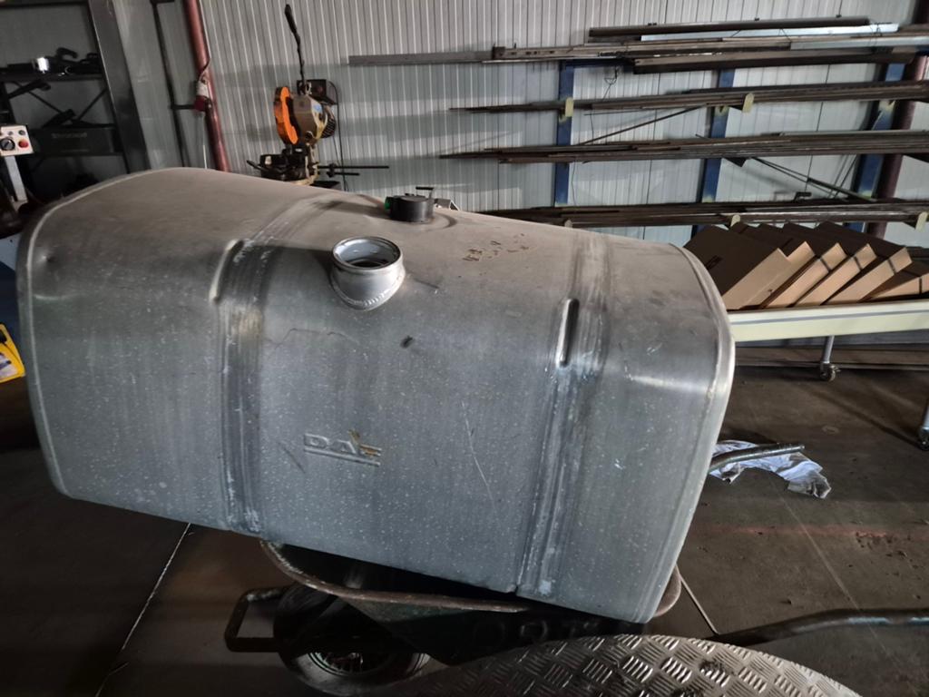 Tank 400 liter Daf, 150 liter of meer, Ophalen of Verzenden
