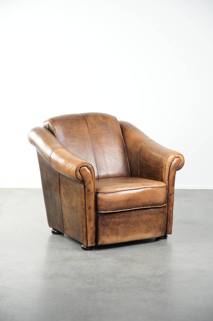 Comfortabele schapenleren fauteuil met tijdloze uitstraling, Huis en Inrichting, Fauteuils, Ophalen, Gebruikt, ., Klassiek