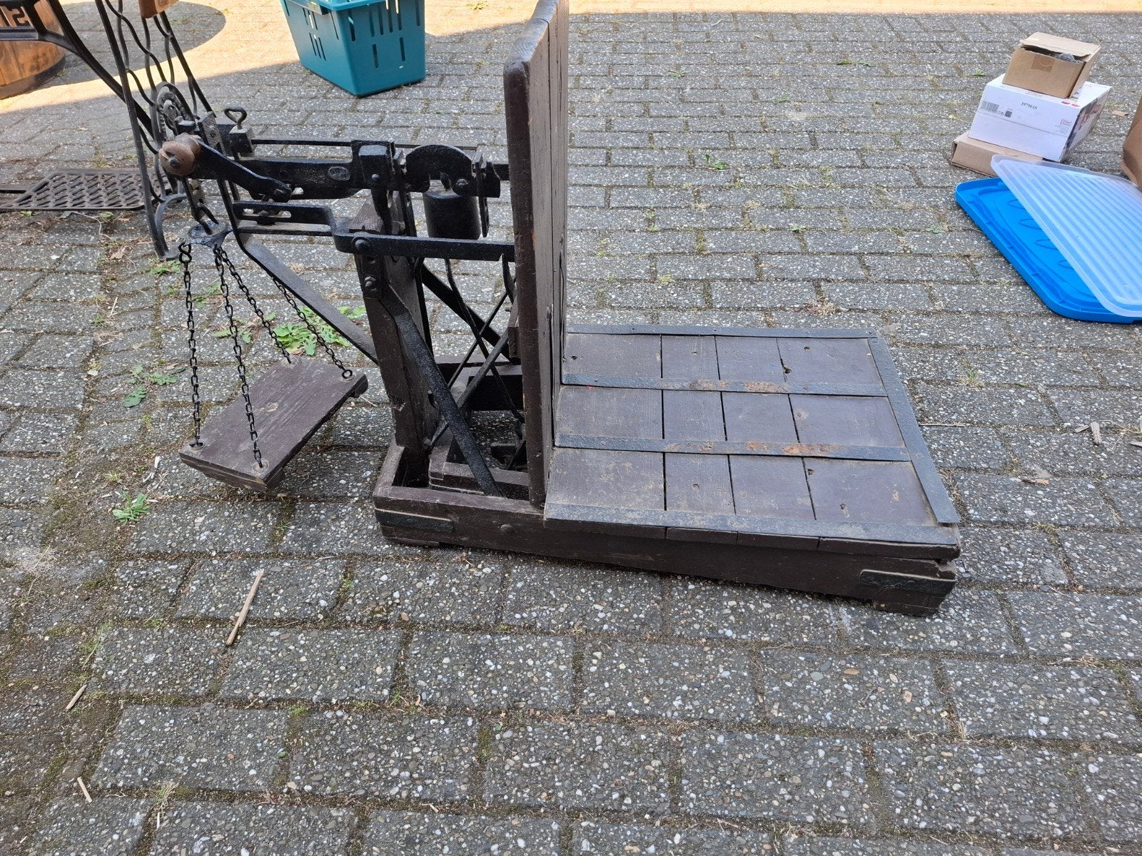 Oude bascule., Ophalen