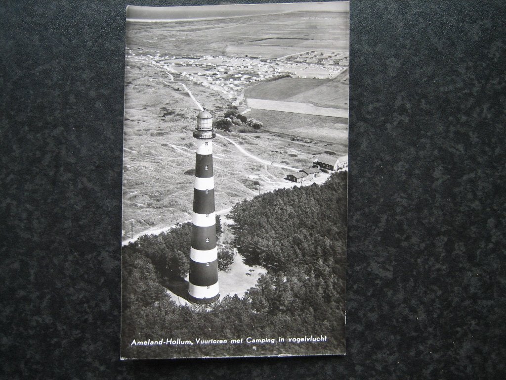 HOLLUM Ameland luchtopname vuurtoren en camping 1965, Ophalen of Verzenden, 1960 tot 1980, Waddeneilanden