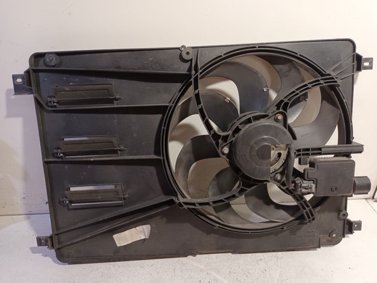Koelventilator Volvo V40, Onderdelen@venauto.nl, Van der Ven Autorecycling B.V., Gebruikt, Ettenseweg 76, 4706 PB Roosendaal, The Netherlands