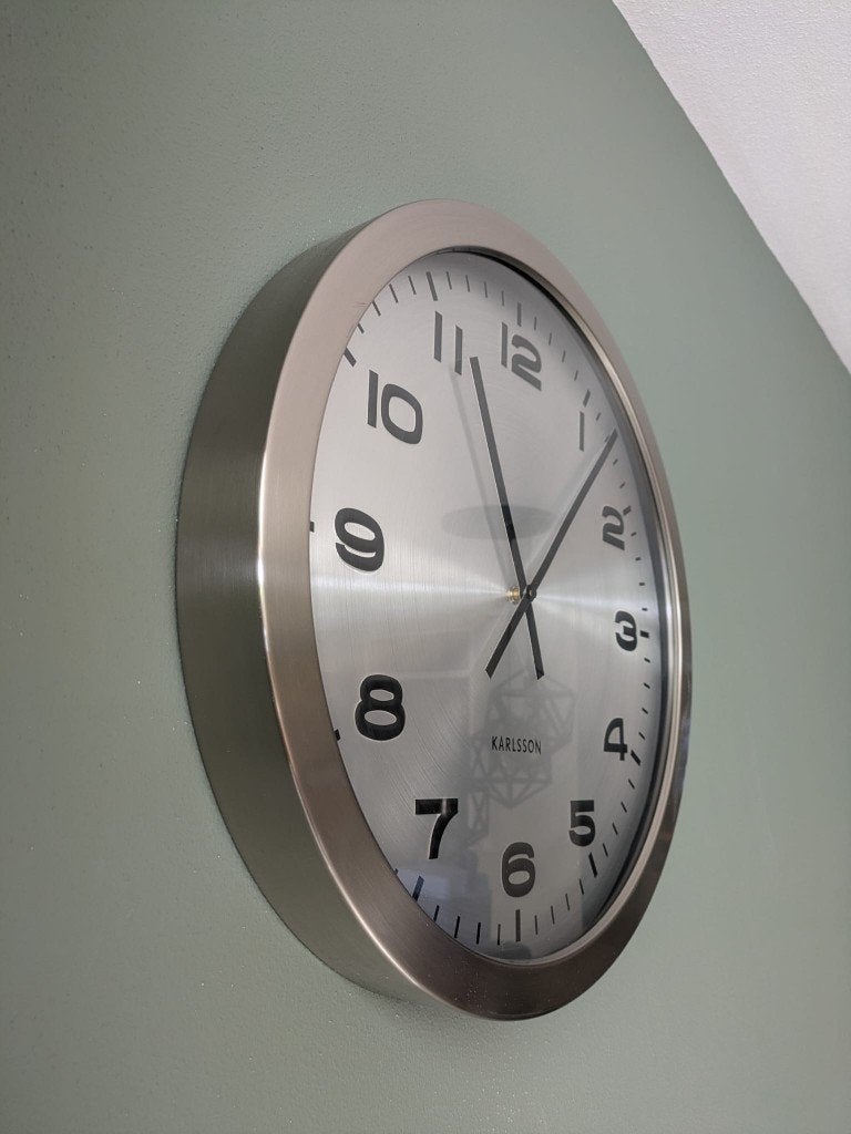Grote wandklok Karlsson 50 cm, Ophalen, Zo goed als nieuw, Wandklok