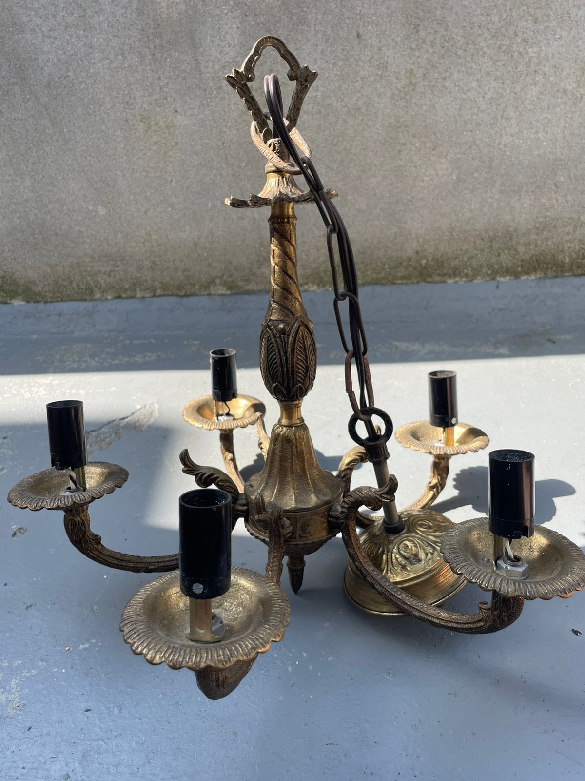 Kleine vintage vijf arms kroonluchter, patina, decoratief, Huis en Inrichting, Verzenden, Gebruikt, Overige materialen, Eclectisch, boho