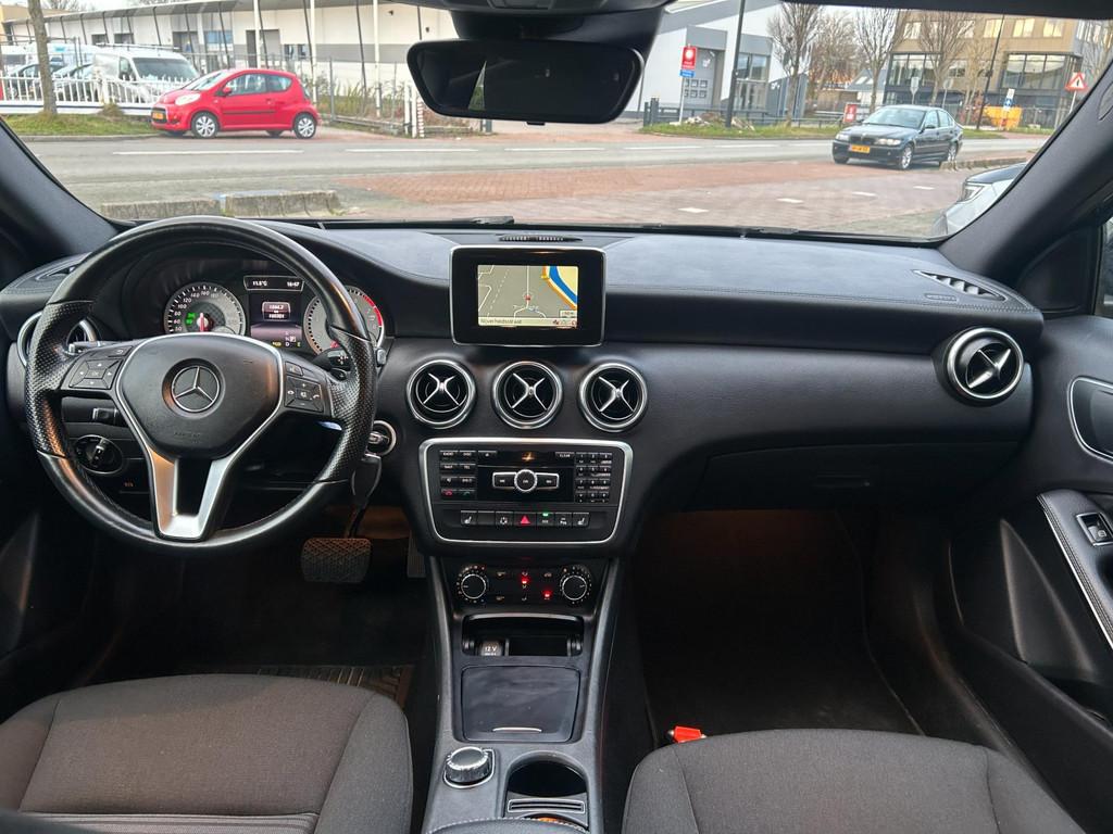 Mercedes-Benz A-klasse 200 Ambition AUT|Clima|Cruise|NAVI, Stof, Gebruikt, Bedrijf, Grijs