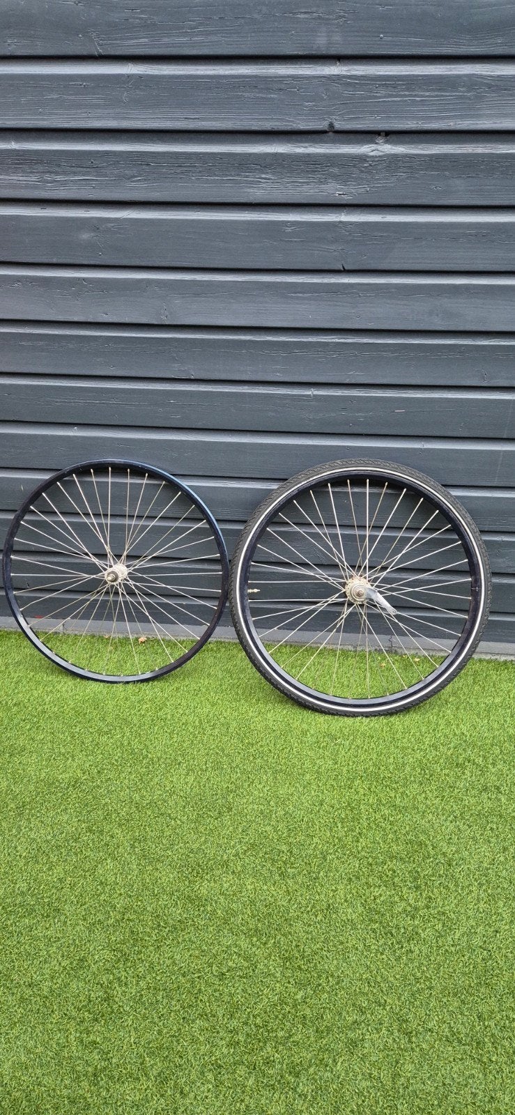 28 Inch Voor en Achterwiel 3 Versnellingen, Fietsen en Brommers, Ophalen