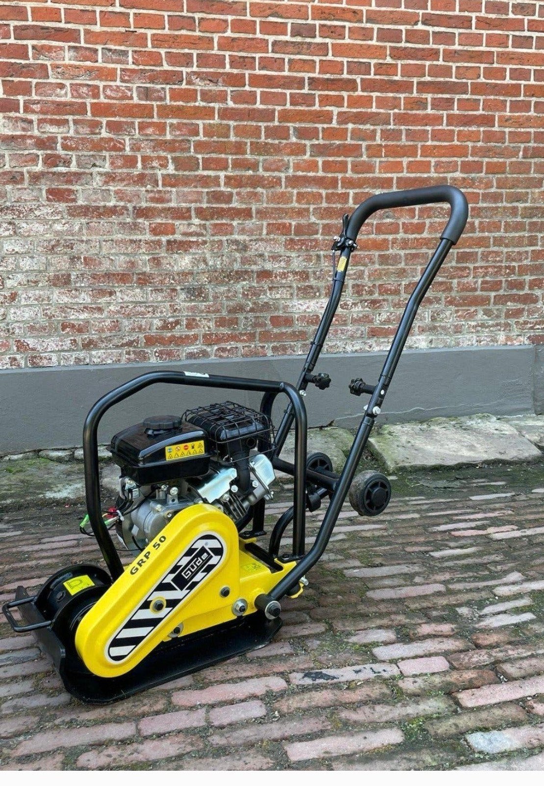 Trilplaat te huur, Ophalen, Zo goed als nieuw