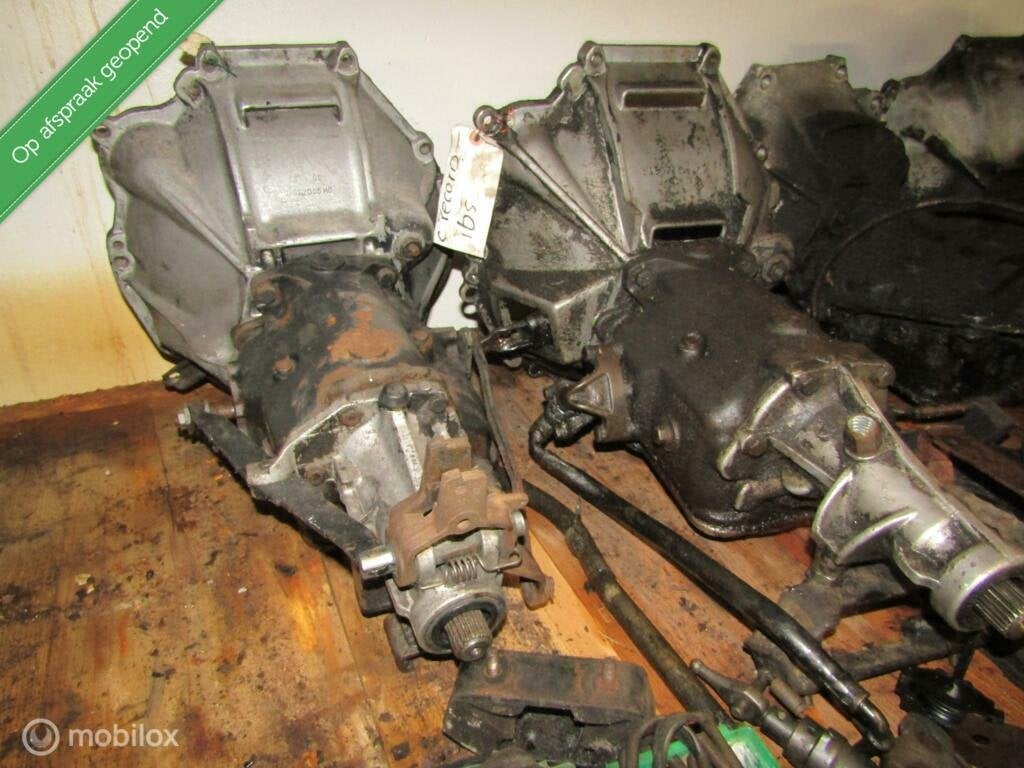 Versnellingsbak tussenas console kadett manta ascona rekord, Auto-onderdelen, Gebruikt, Opel, Ophalen of Verzenden, Opel