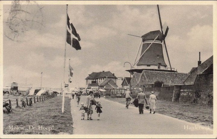 Molen de Hoop Harderwijk 1961, Verzamelen, Verzenden, 1960 tot 1980, Gelopen, Zuid-Holland