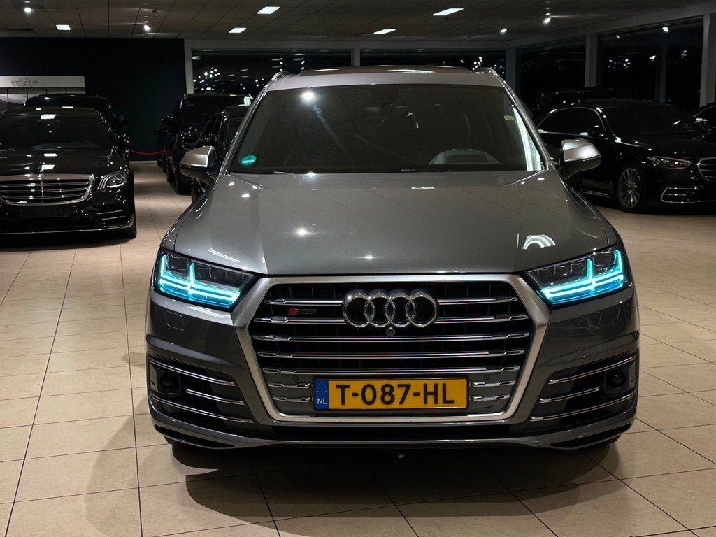 Audi Q7 SQ7 4.0 TDI Quattro|7-PERS|TREKHAAK|ACC|PANO|360, Auto's, Audi, 435 pk, Gebruikt, 7 stoelen, Leder