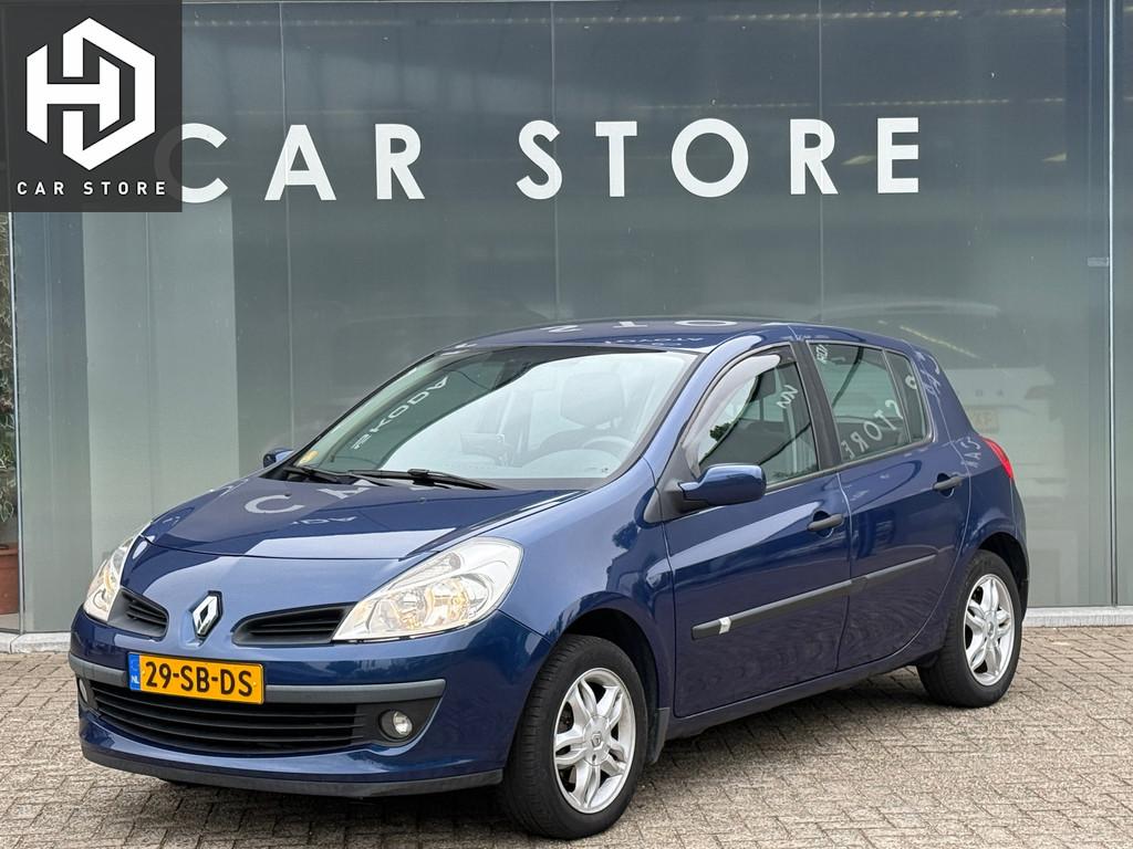 Renault Clio 1.6-16V Automaat Dynamique Luxe NAVI CAMERA CAR, 535 kg, Gebruikt, 4 cilinders, 1165 kg
