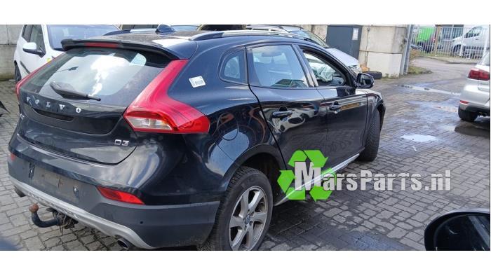 Tank Klep van een Volvo V40 (45200), Gebruikt, -, -, Ophalen of Verzenden