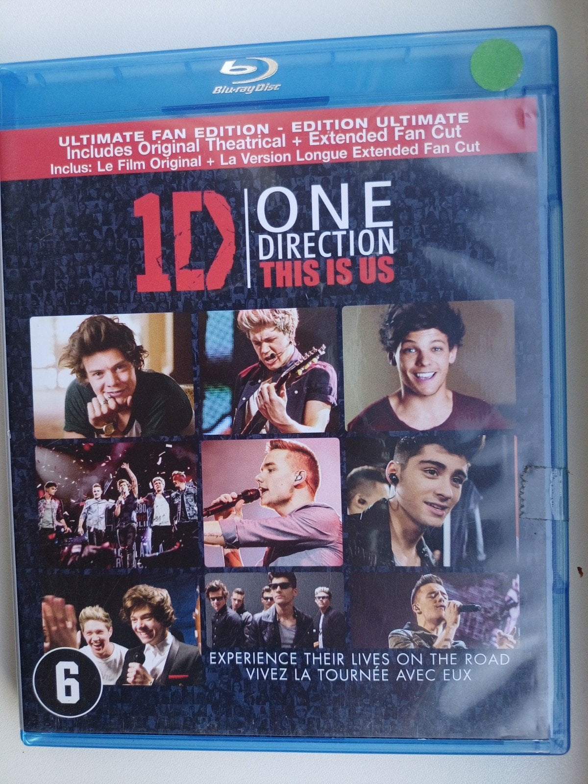 One Direction: This Is Us - Ultimate Fan Edition Blu-ray, Ophalen of Verzenden, Zo goed als nieuw, Muziek en Concerten