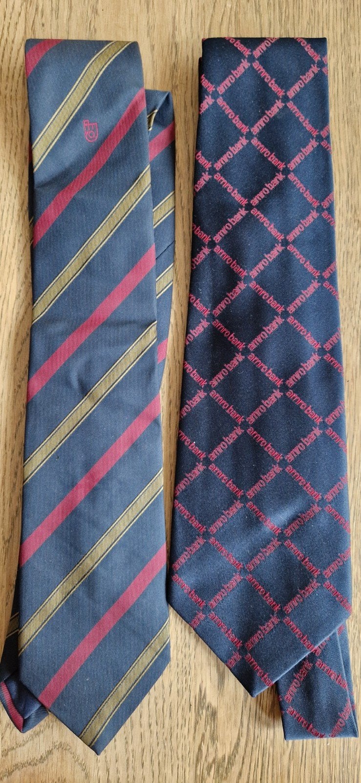 2 Amro Bank stropdassen - Vintage, Verzamelen, Ophalen of Verzenden