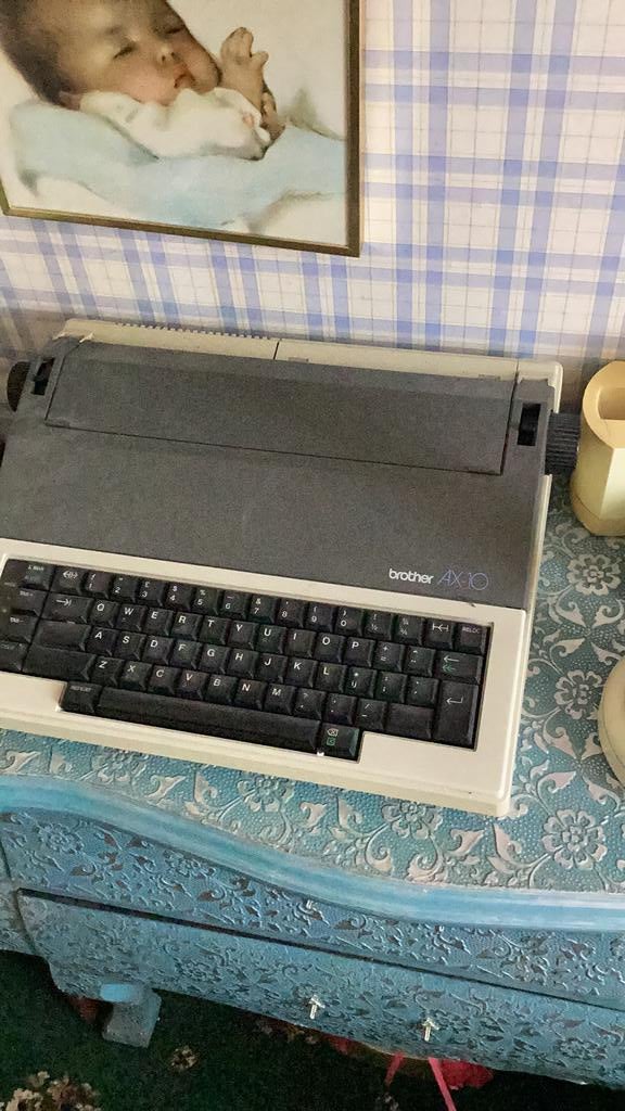 Typemachine, Verzenden, Zo goed als nieuw