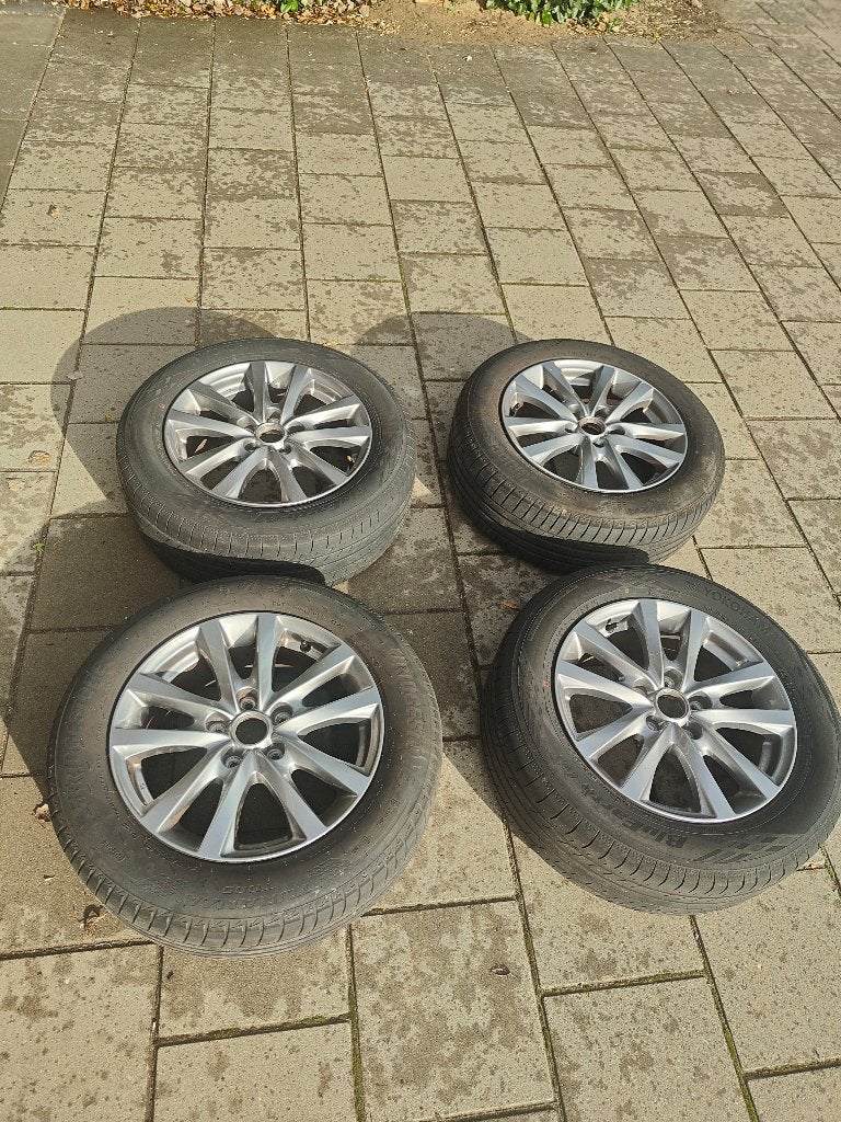 Velgen + banden 16inch mazda, Auto-onderdelen, Ophalen, Gebruikt, 16 inch, Banden en Velgen