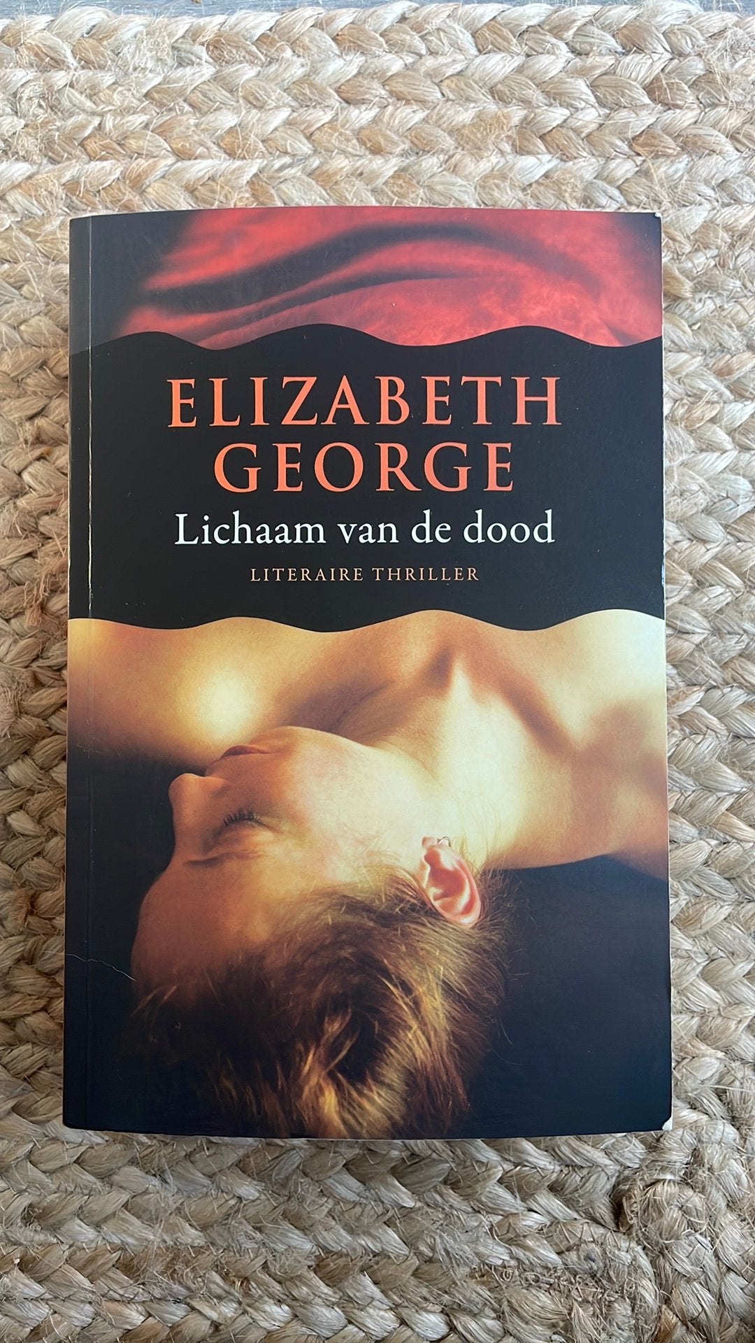 Elizabeth George - Lichaam van de dood, Ophalen of Verzenden, Zo goed als nieuw, Elizabeth George