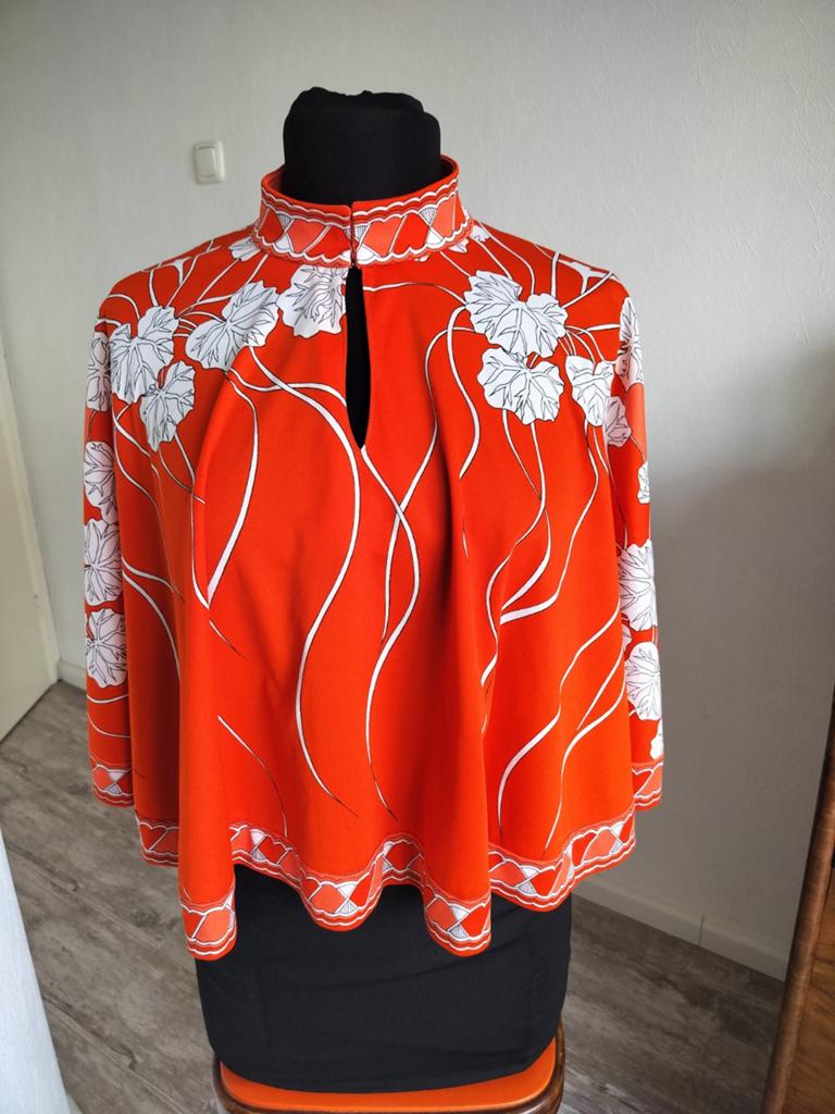 Vintage stola, Ophalen of Verzenden, Zo goed als nieuw, Maat 46/48 (XL) of groter, Oranje
