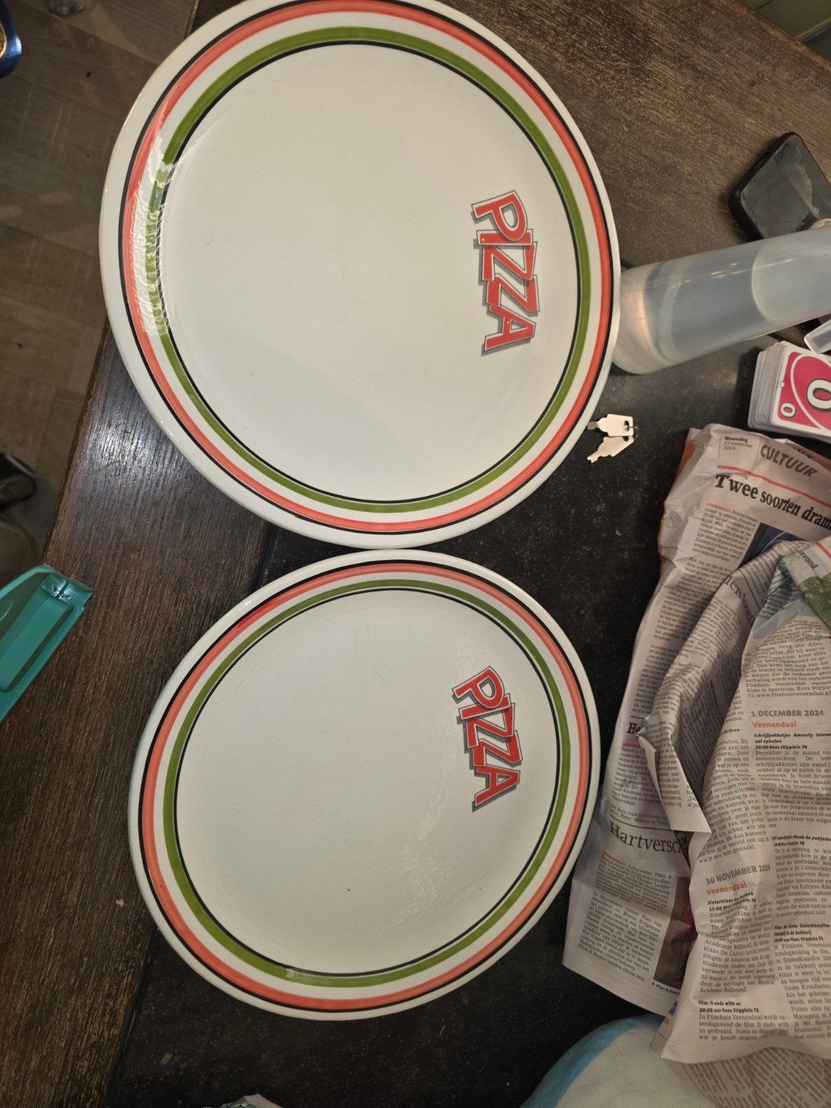 2x Pizzaborden met Italiaanse vlag rand, Ophalen of Verzenden