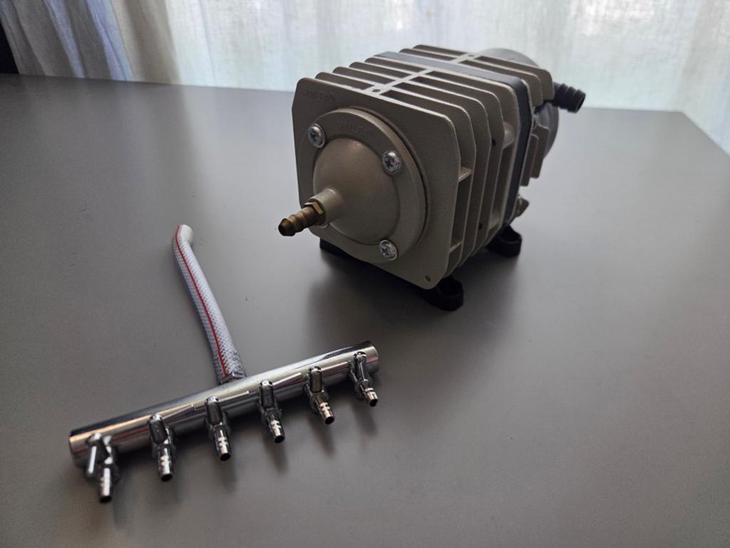 Air compressor 32W ZGAN, Minder dan 25 liter, Ophalen of Verzenden, Zo goed als nieuw, Minder dan 200 liter/min