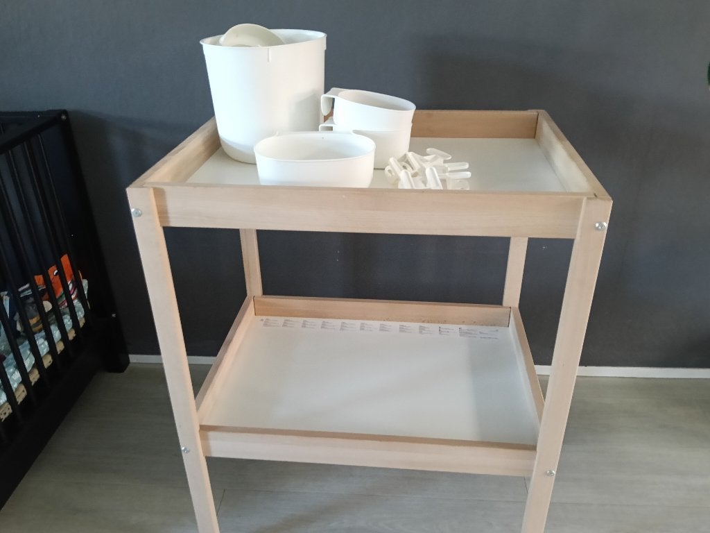 Commode Sniglar, Minder dan 75 cm, 50 tot 70 cm, Zo goed als nieuw, Opstaande rand