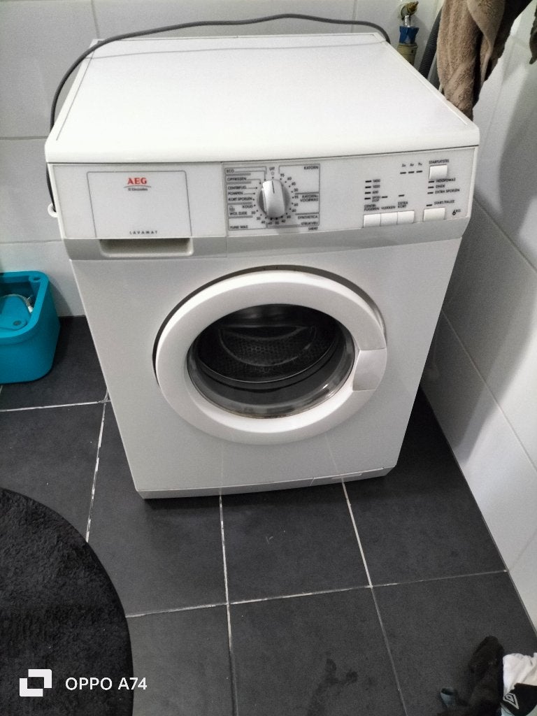 Wasmachine, Ophalen, Gebruikt, 85 tot 90 cm, 1200 tot 1600 toeren