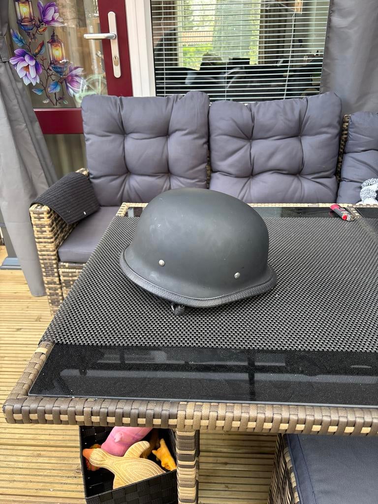 Zwarte motorhelm - Jethelm, Tuin en Terras, Tuinsets en Loungesets, Ophalen of Verzenden, Zo goed als nieuw