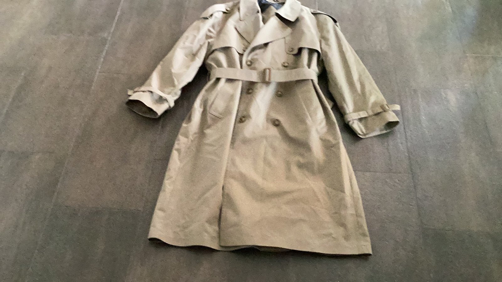 NIEUWE heren regenjas/trenchcoat maat 50, Ophalen of Verzenden, Nieuw, Maat 48/50 (M), Beige